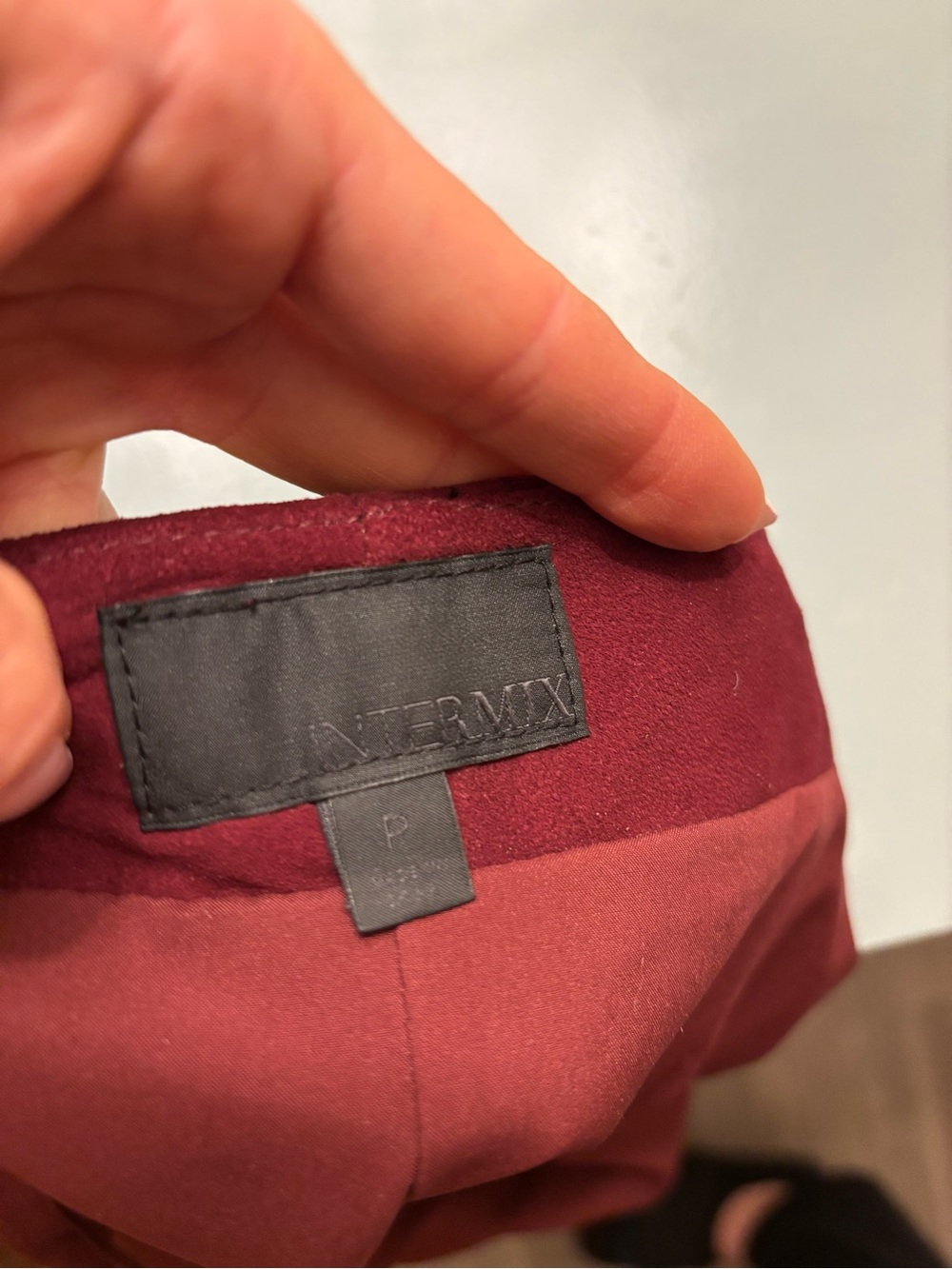 Intermix Genuine Suede Fringe Skirt in Burgundy 🍷 - Picture 4 of 6